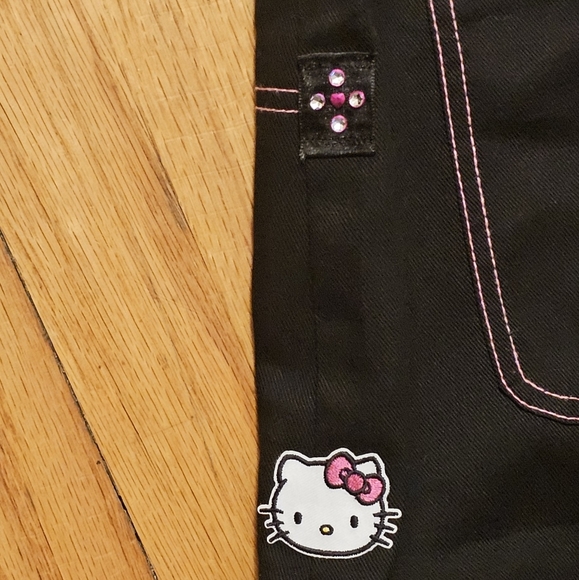 Hello Kitty Phat Pants - Picture 6 of 8